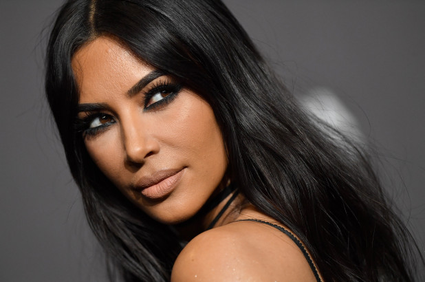 Black Wimmenz Going in on Kim Kardashian – Onyx Truth